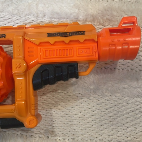 Nerf doomslands Lawbringer 2169 12 dart rotating drum age 8 toy released in 2014 - Picture 3 of 11